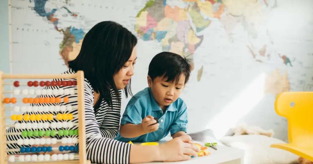 Mengajarkan Anak Tentang Kejujuran Sejak Dini